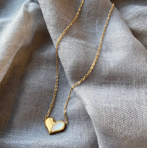 Contrast Heart Necklace In A Gift Box