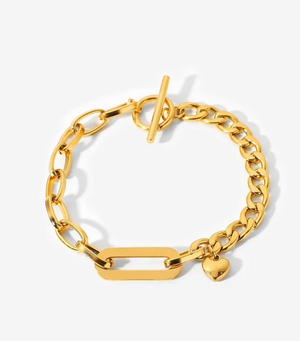 Gold Heart Pendant Chain Bracelet