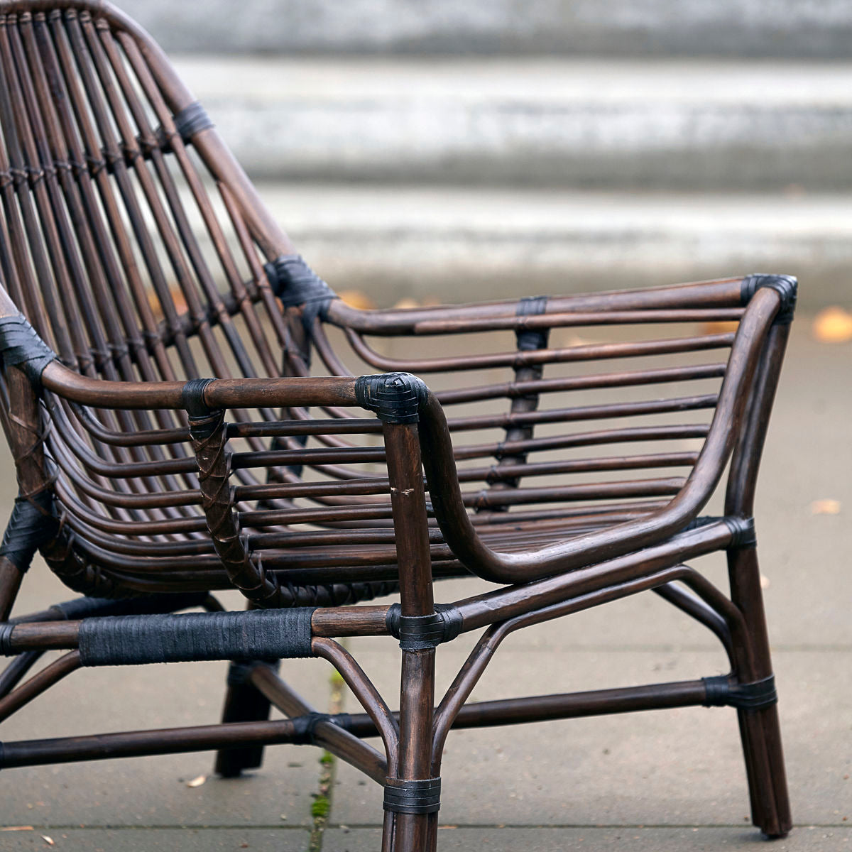 Dark Brown Woven Rattan Relax Chair The Forest
