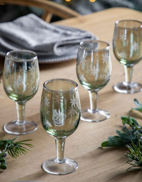 Green Star Etched Wine Glass