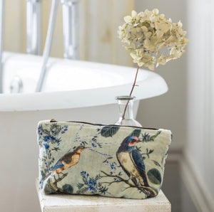 Botanical & Birds Wash Bag